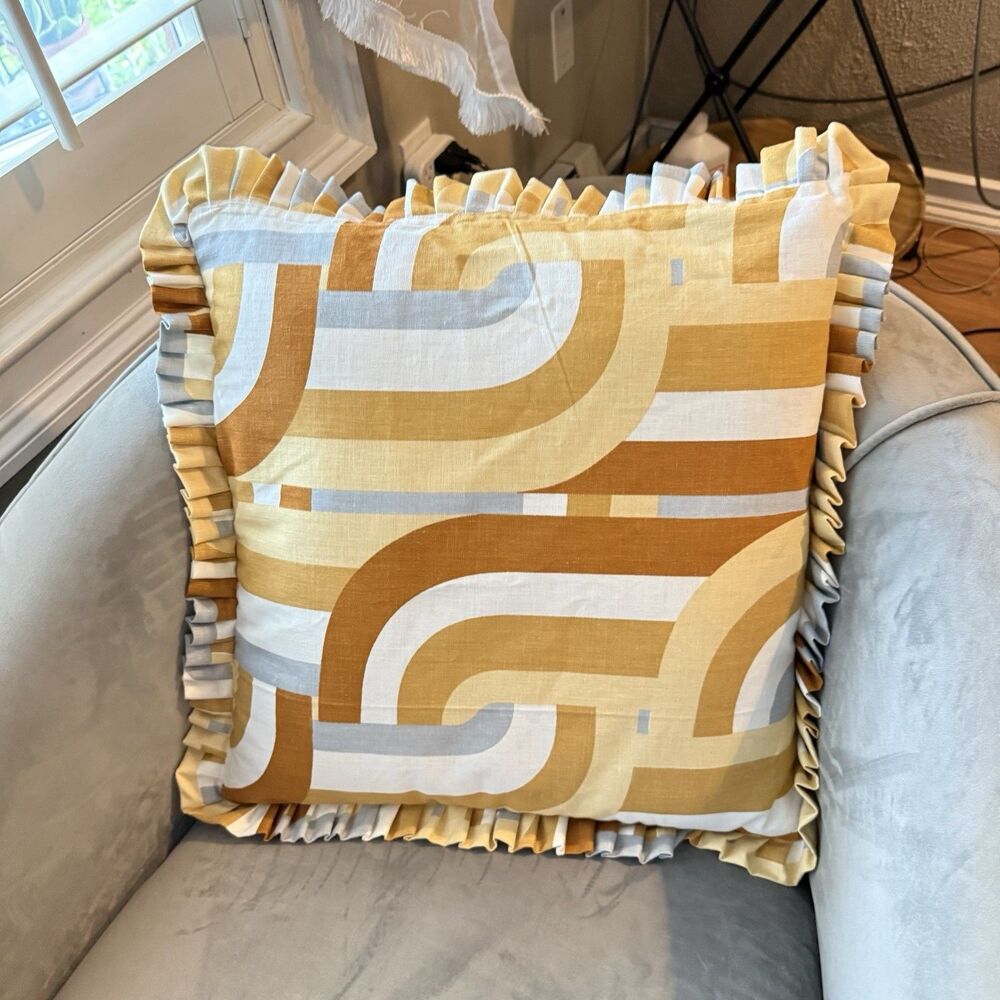 Handmade Set of 2 Throw Pillow Covers 18x18 Geometric Ruffle Trim Hidden Zipper - Picture 10 of 12